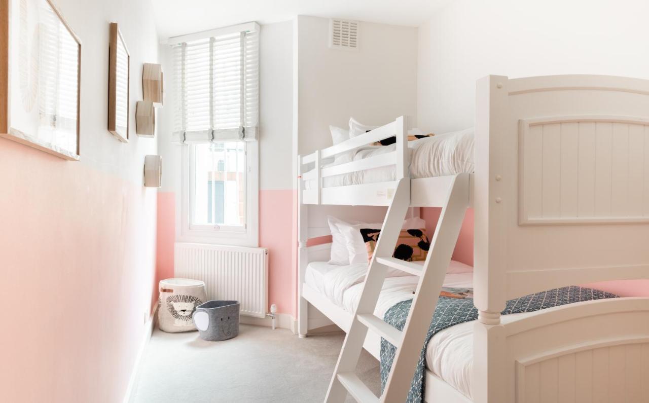 The Chelsea Arms - Bright 3Bdr With Garden & Private Parking Leilighet London Eksteriør bilde