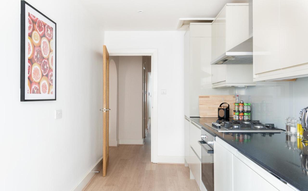 The Chelsea Arms - Bright 3Bdr With Garden & Private Parking Leilighet London Eksteriør bilde